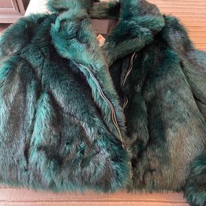 Belle Vere forest green faux fur cropped jacket. Brand new with tags.